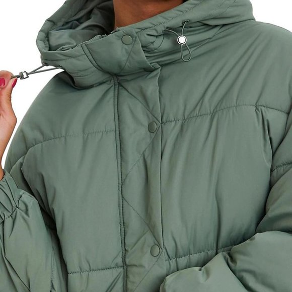 Women's Small Padded Puffer Jacket - Picture 5 of 6